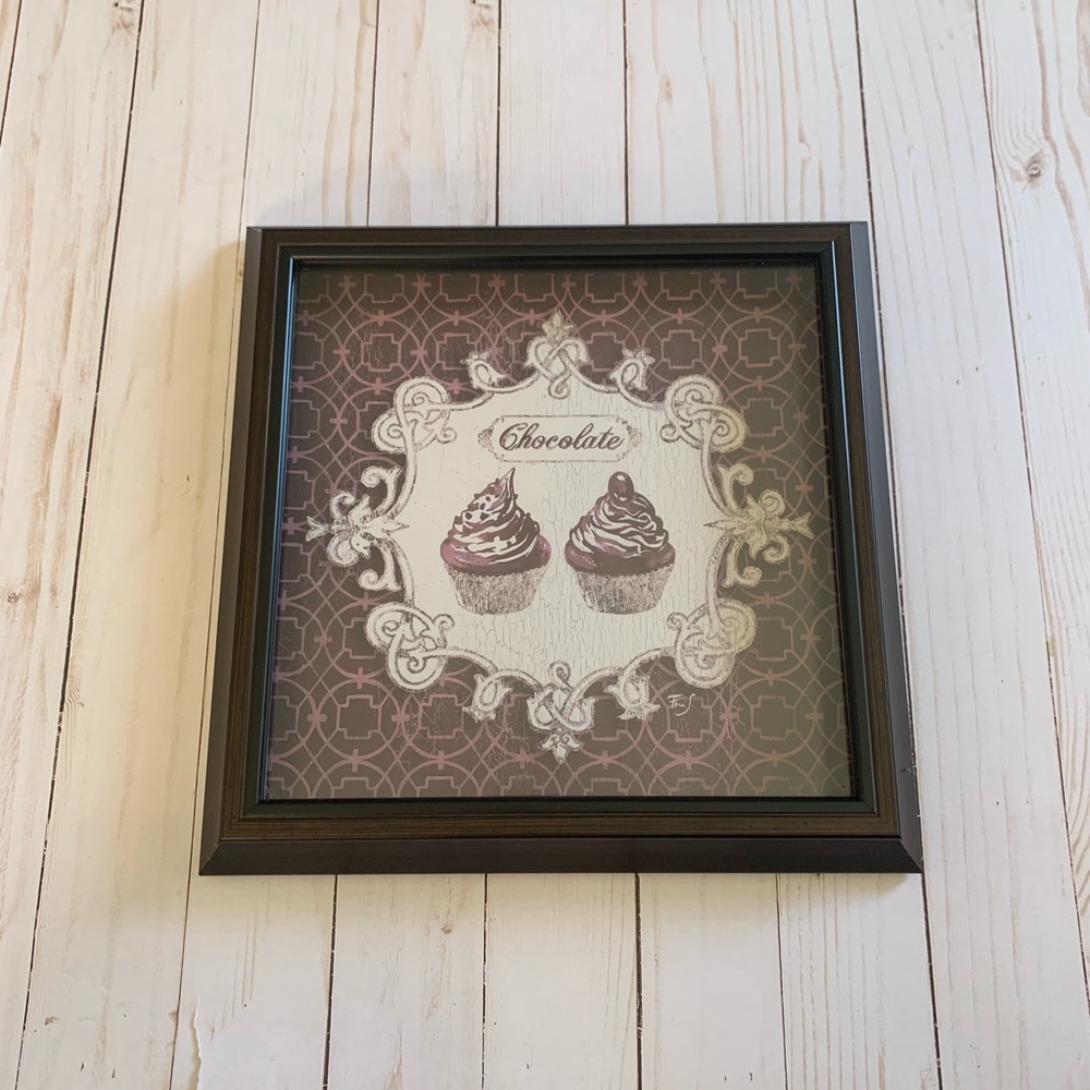 12 x 12 Cupcake Photo